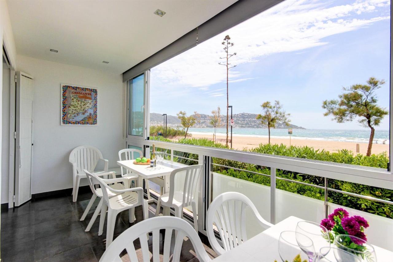 Residence de la Plage - Barneda Rosas Exterior foto